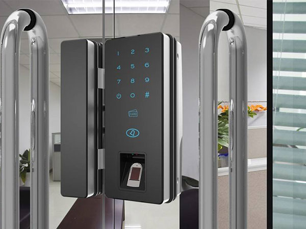 青山湖24小时上门开锁公司