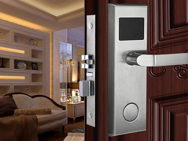 青山湖24小时上门开锁公司