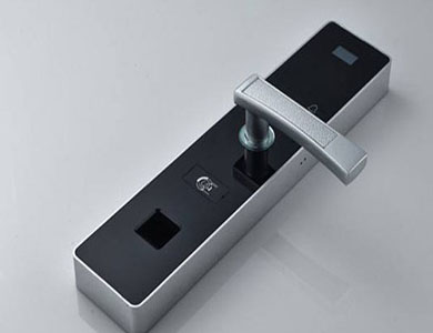 青山湖24小时上门开锁公司