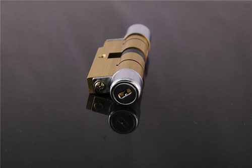 青山湖24小时上门开锁公司