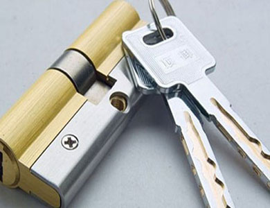 青山湖24小时上门开锁公司