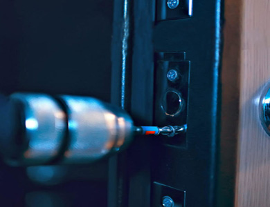 青山湖24小时上门开锁公司